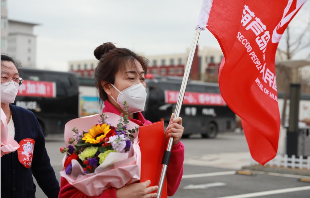 春暖花開，英雄歸來！葫蘆島市第二人民醫(yī)院支援綏中醫(yī)療隊凱旋而歸~(圖5)